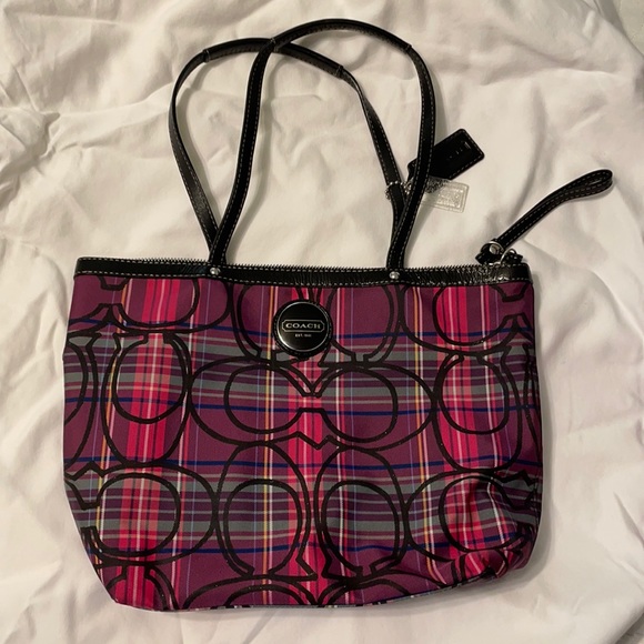Coach Handbags - Coach purse